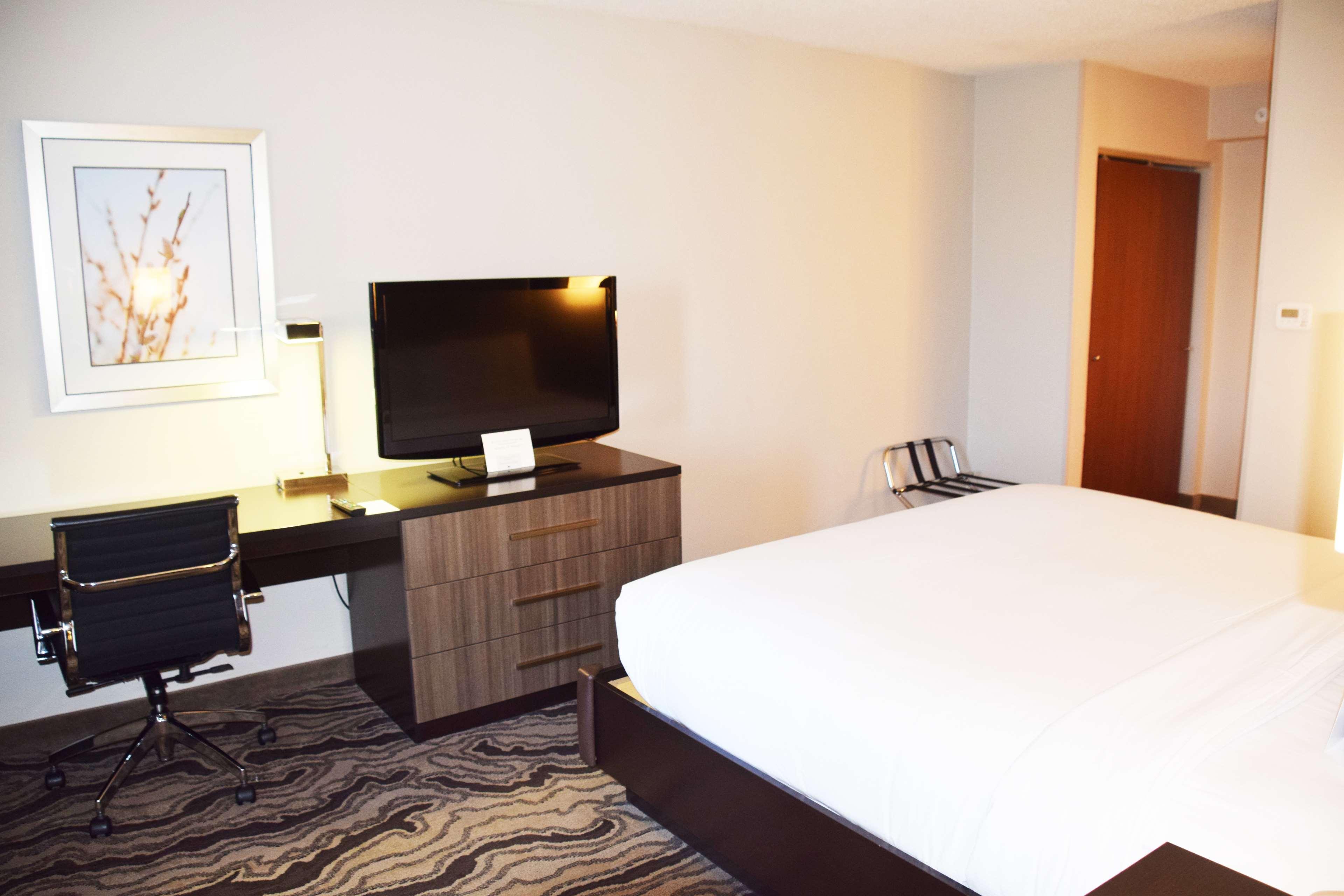 Doubletree By Hilton Montgomery Downtown Eksteriør billede