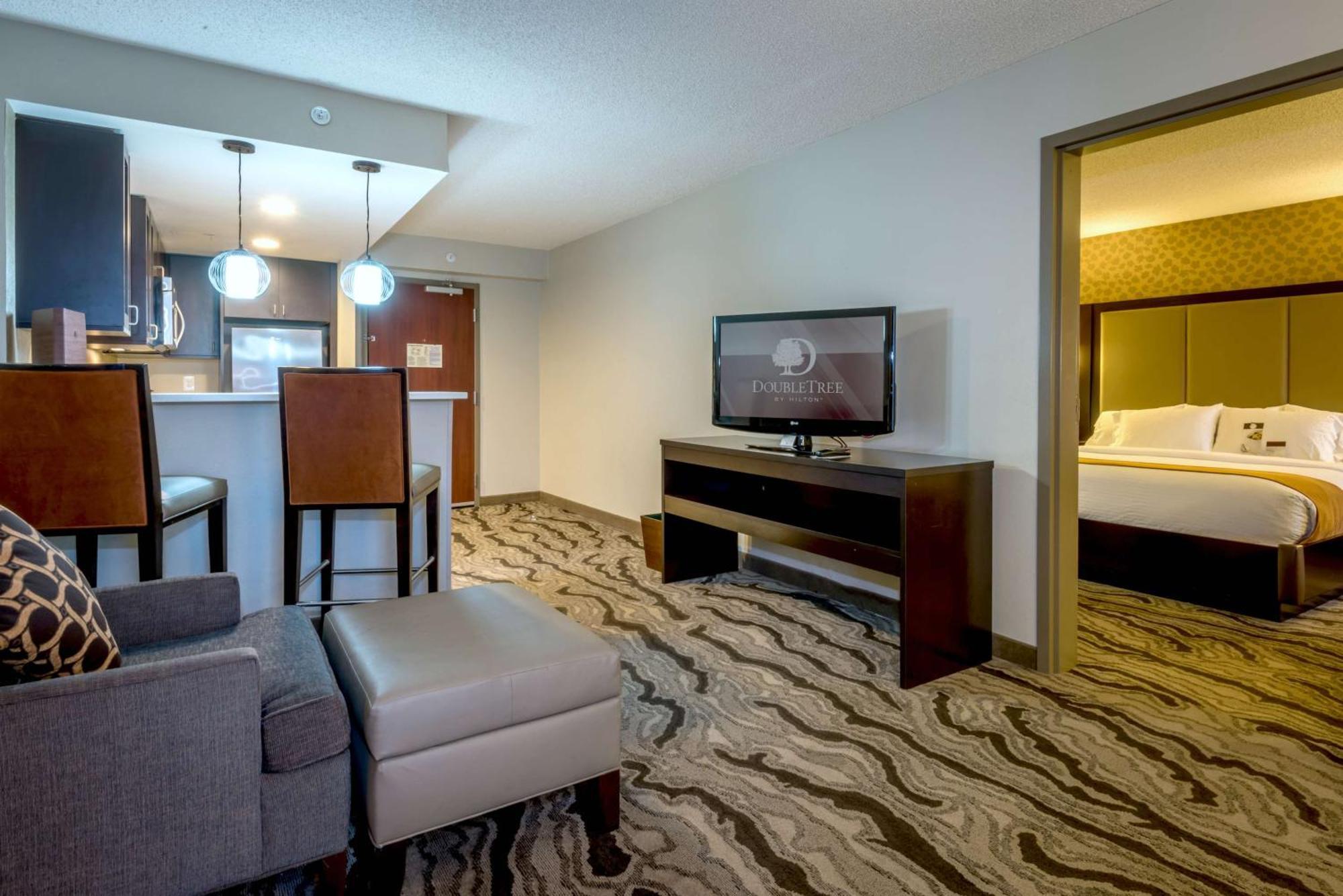 Doubletree By Hilton Montgomery Downtown Eksteriør billede