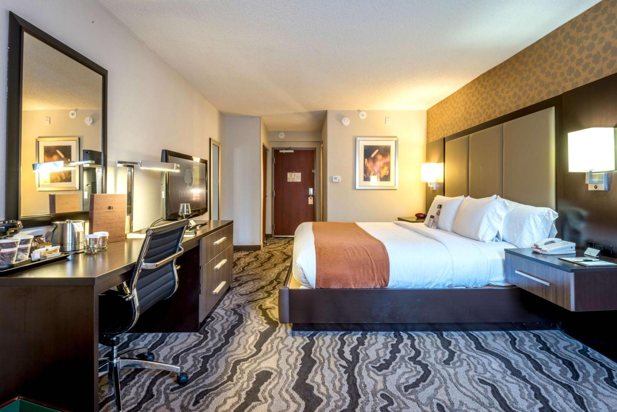 Doubletree By Hilton Montgomery Downtown Eksteriør billede