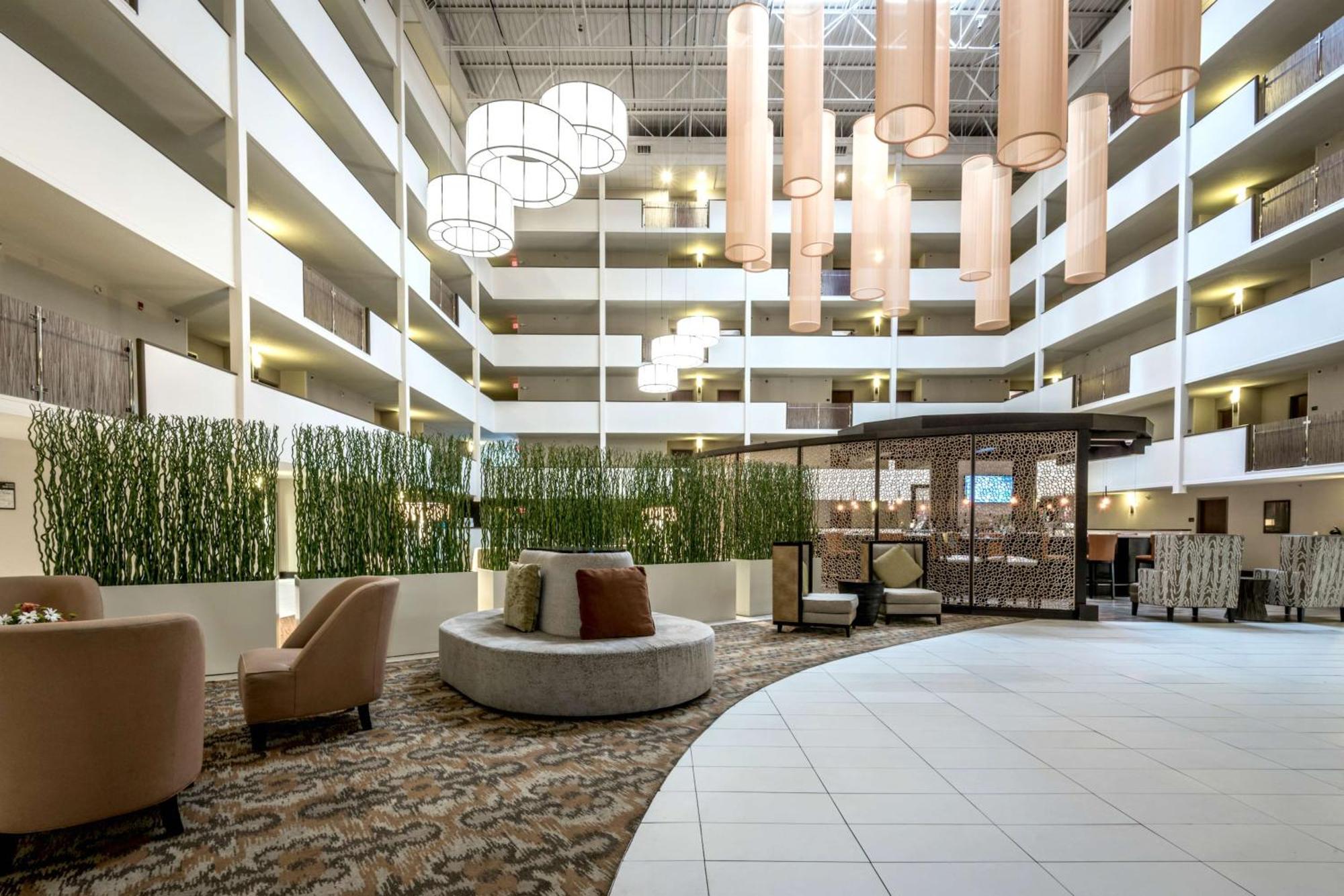 Doubletree By Hilton Montgomery Downtown Eksteriør billede